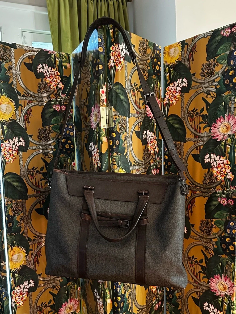 Tumi Astor Avery Brief Tote Crossbody Laptop Work Bag